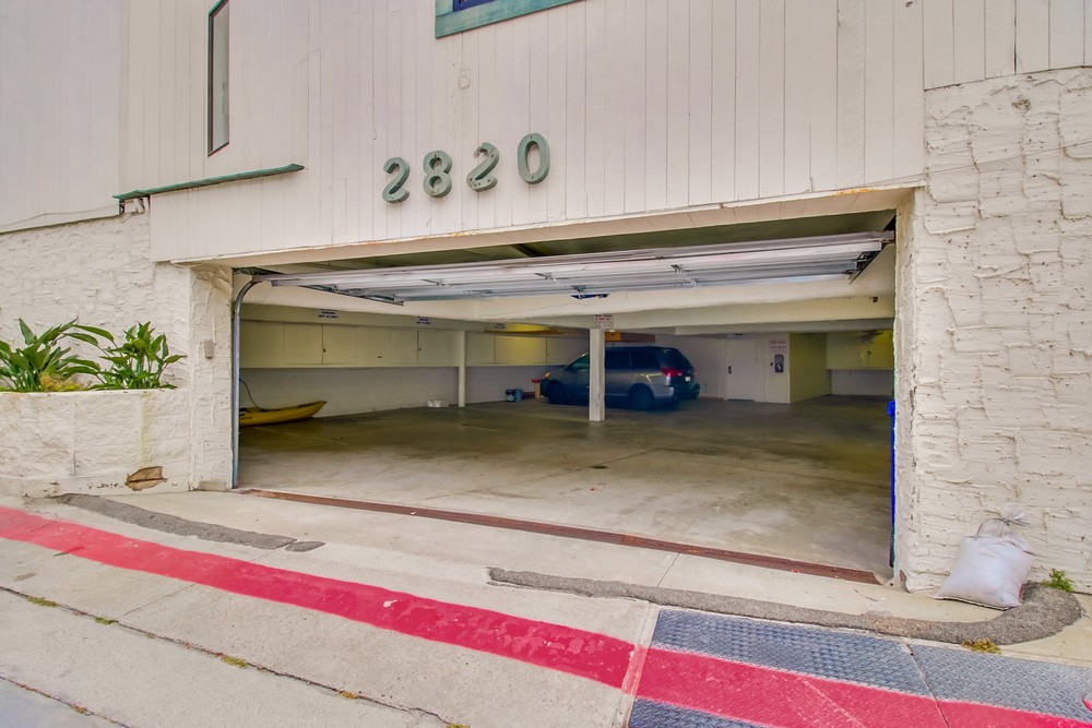 Virtual tour photo 42 of 47 for 2820 Bayside Walk #2