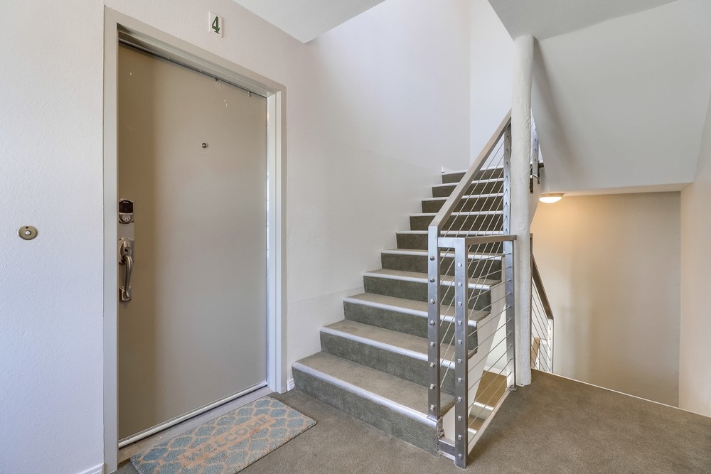 Virtual tour photo 5 of 42 for 2820 Bayside Walk #4