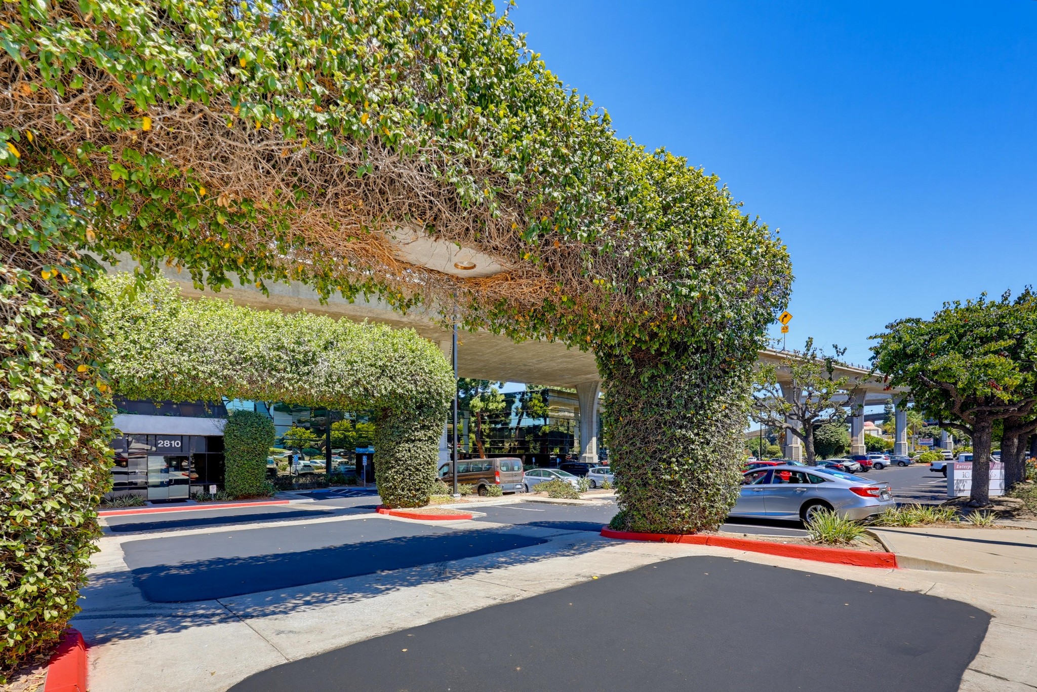 Virtual tour photo 23 of 45 for 2820 Camino del Rio S