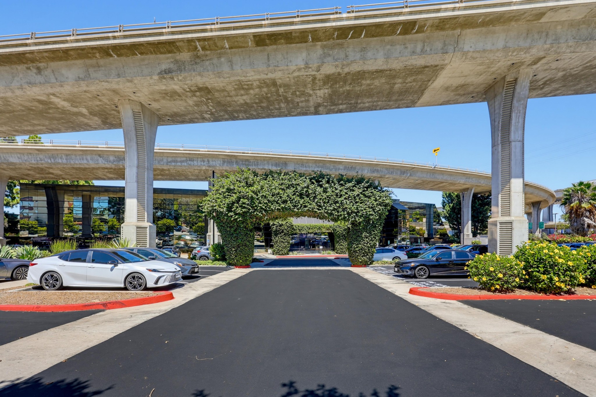 Virtual tour photo 37 of 45 for 2820 Camino del Rio S