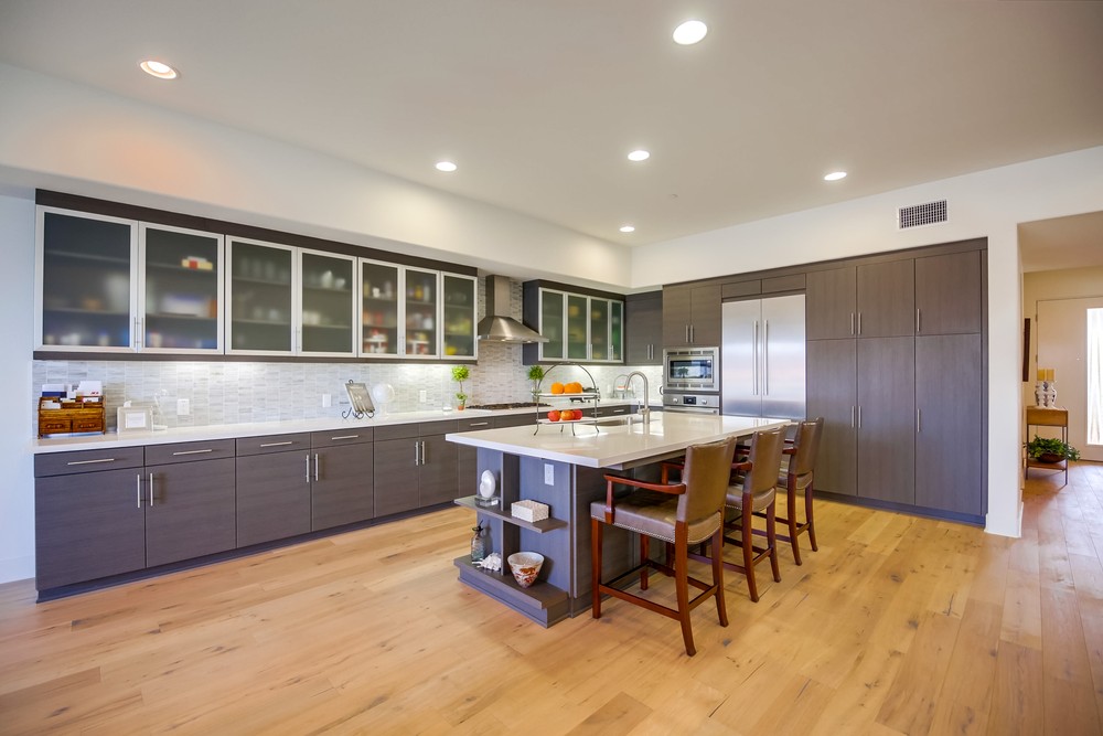 Virtual tour photo 10 of 29 for 2820 Carleton St #16