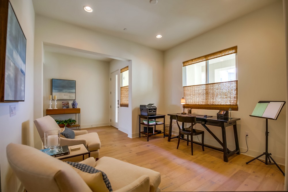 Virtual tour photo 18 of 29 for 2820 Carleton St #16