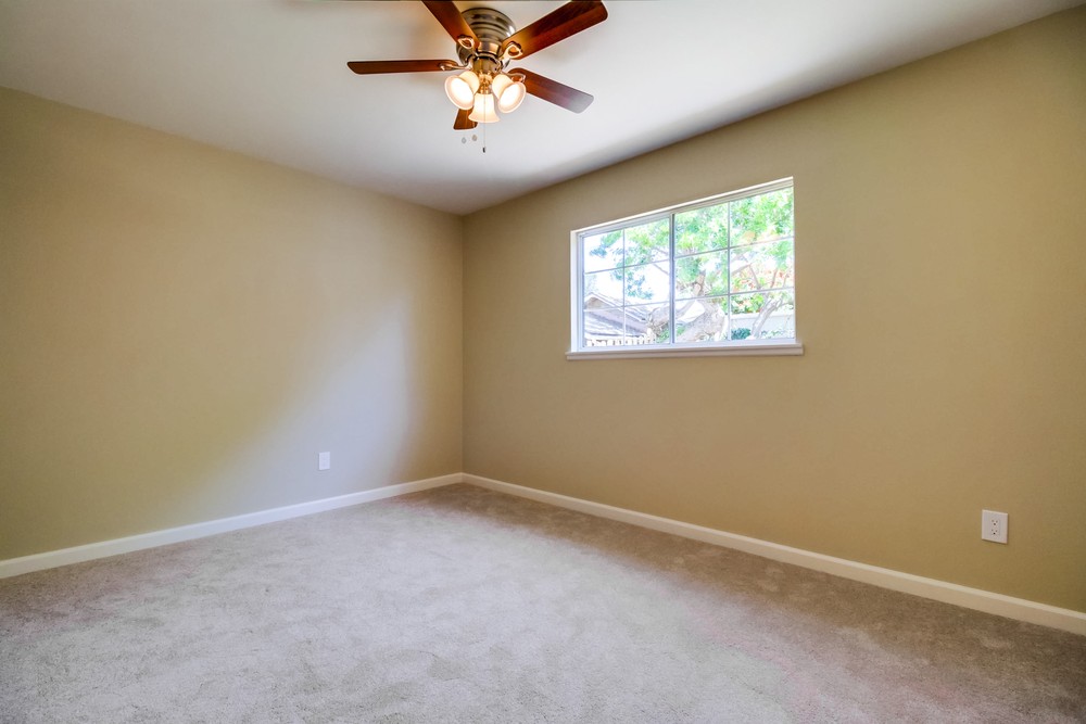 Virtual tour photo 31 of 39 for 2821 Brosnan St