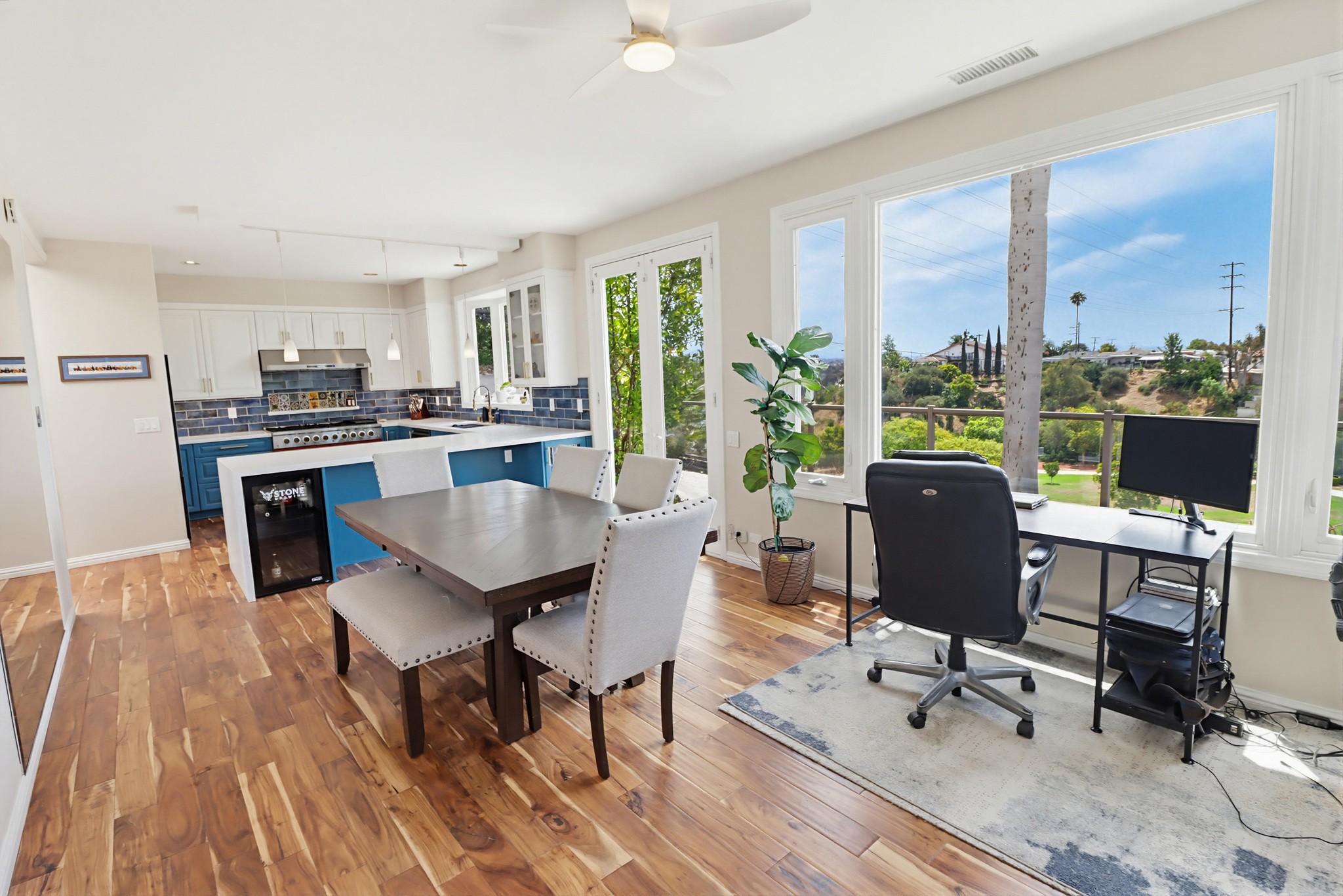 Virtual tour photo 18 of 51 for 2823 Vancouver Ave