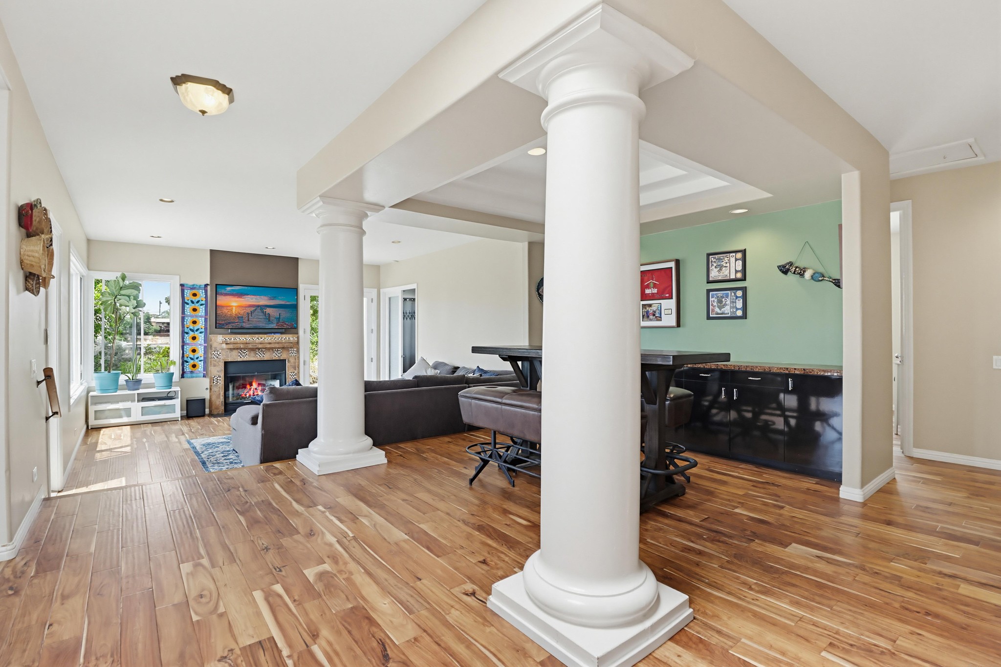 Virtual tour photo 20 of 51 for 2823 Vancouver Ave