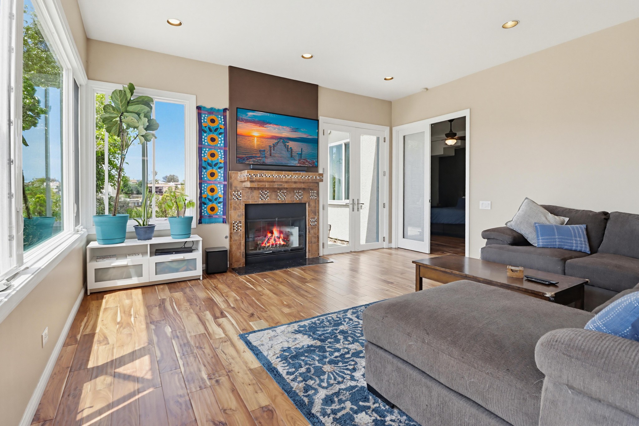 Virtual tour photo 23 of 51 for 2823 Vancouver Ave