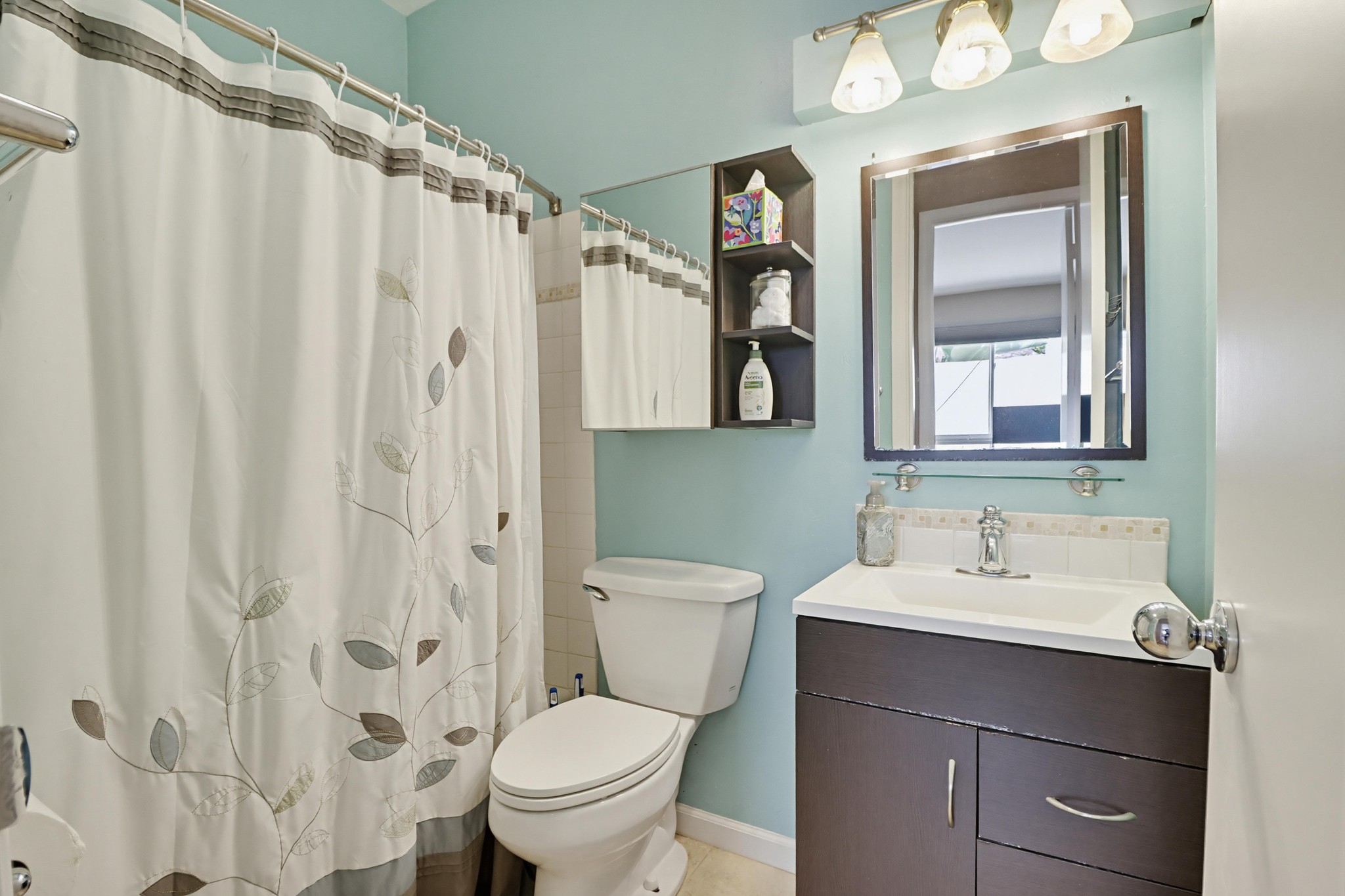 Virtual tour photo 33 of 51 for 2823 Vancouver Ave