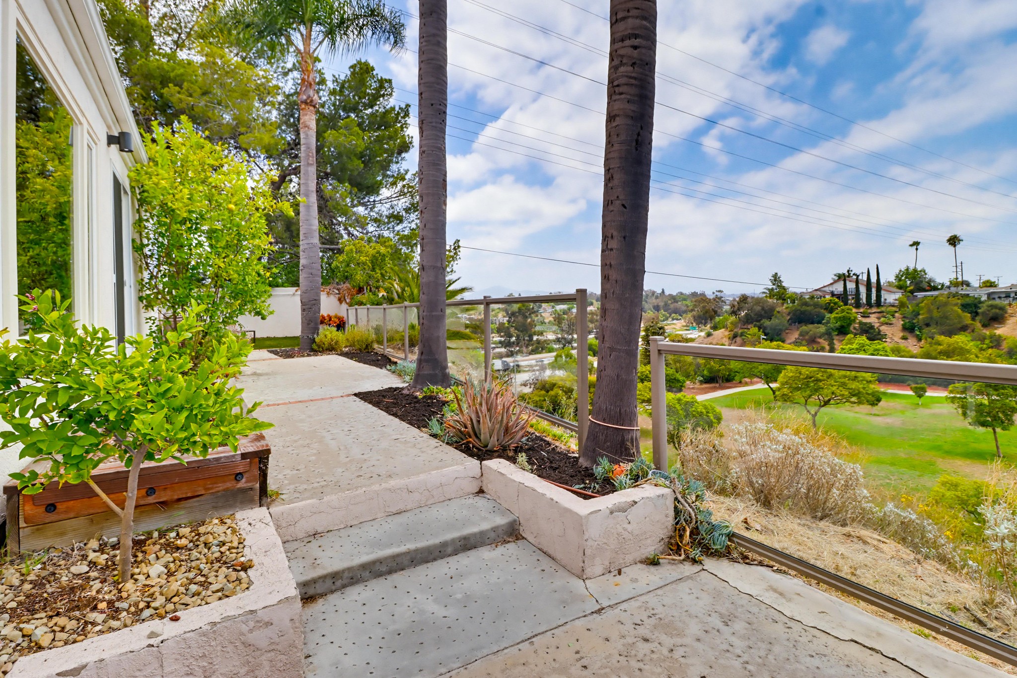 Virtual tour photo 42 of 51 for 2823 Vancouver Ave