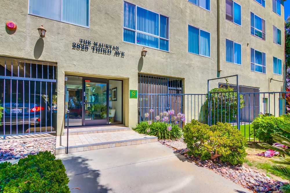 Virtual tour photo 4 of 32 for 2825 Third Ave