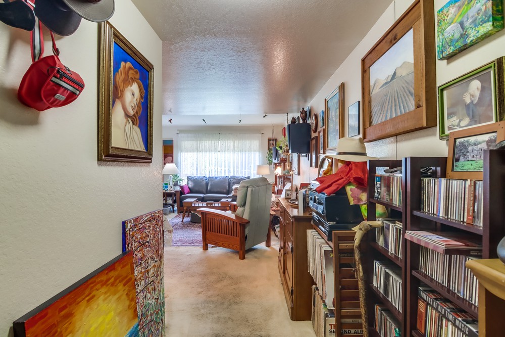 Virtual tour photo 7 of 32 for 2825 Third Ave