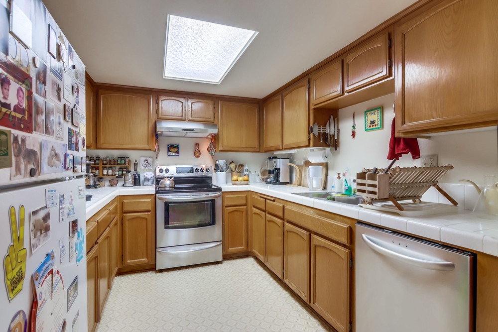 Virtual tour photo 20 of 32 for 2825 Third Ave