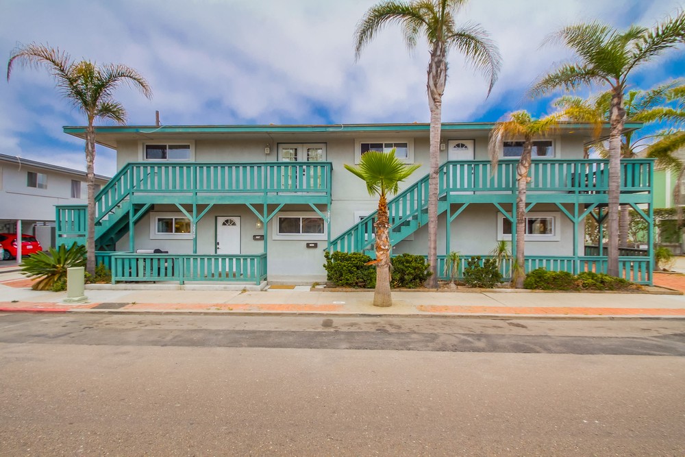Virtual tour photo 1 of 36 for 2827 Mission Blvd