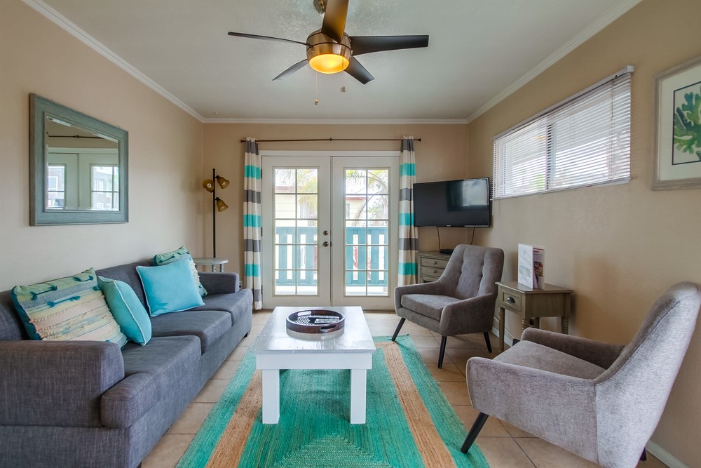 Virtual tour photo 12 of 36 for 2827 Mission Blvd