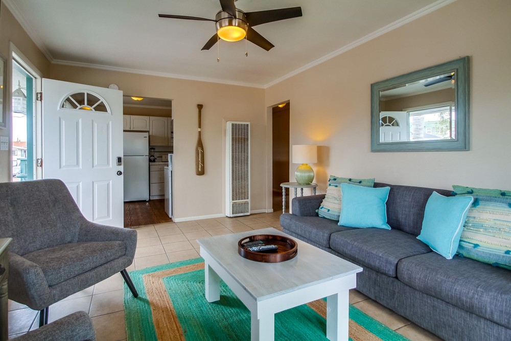 Virtual tour photo 15 of 36 for 2827 Mission Blvd