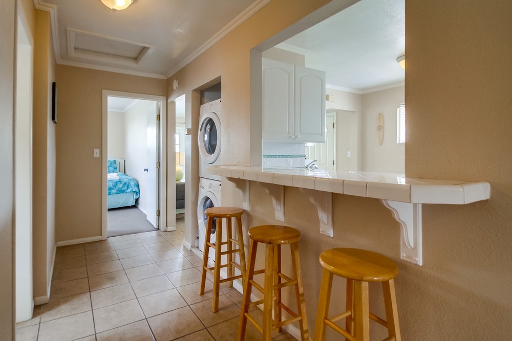 Virtual tour photo 16 of 36 for 2827 Mission Blvd