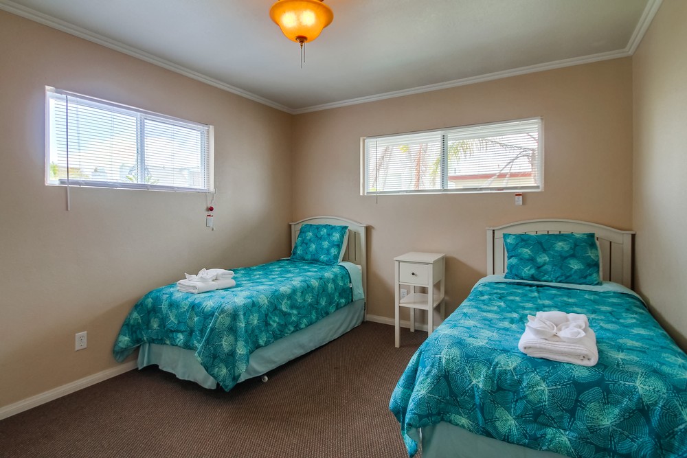 Virtual tour photo 21 of 36 for 2827 Mission Blvd