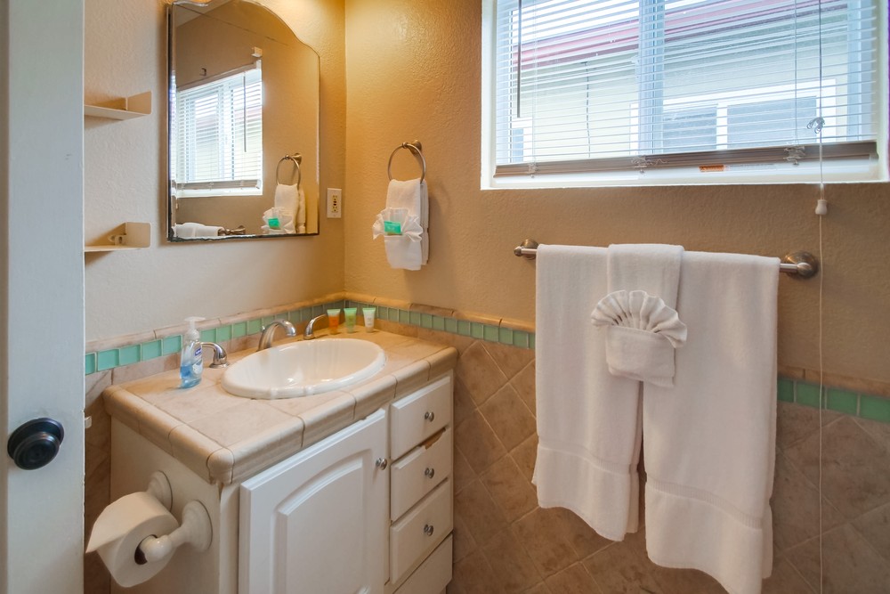 Virtual tour photo 35 of 36 for 2827 Mission Blvd