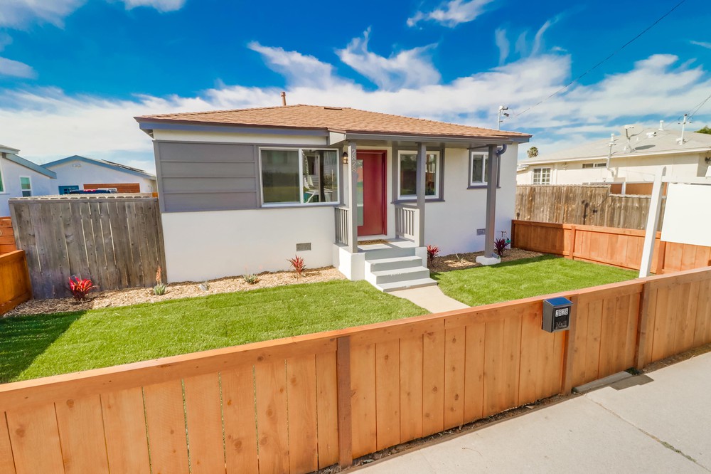 Virtual tour photo 3 of 73 for 2828 Comstock St