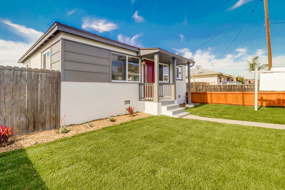 Virtual tour photo 4 of 73 for 2828 Comstock St