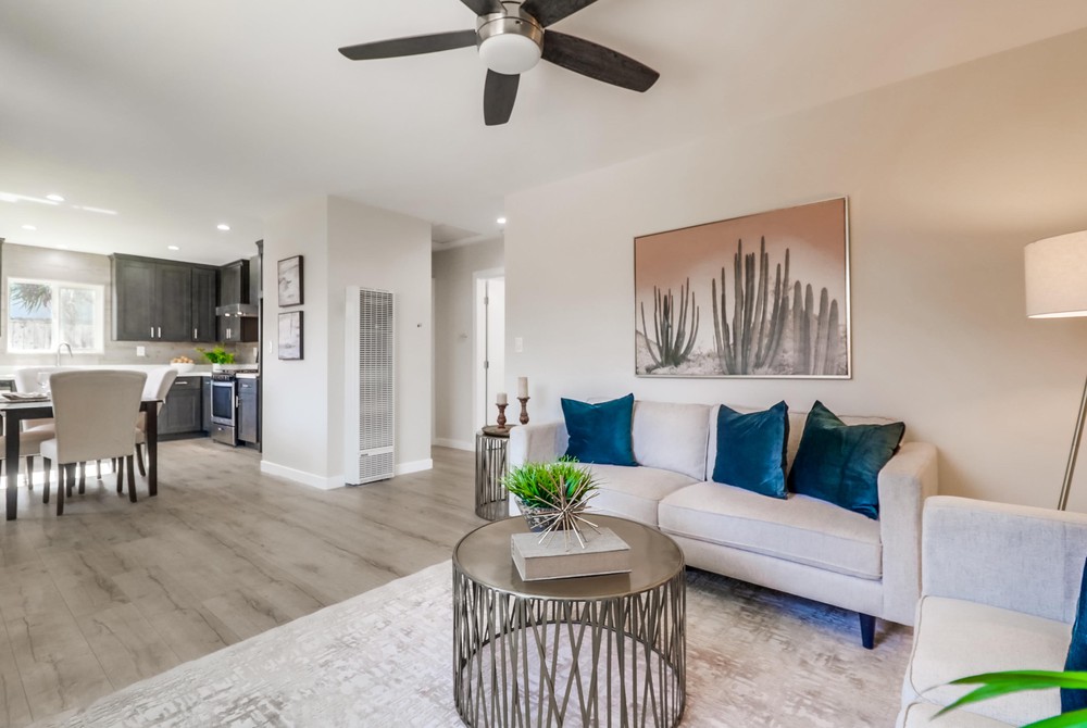 Virtual tour photo 47 of 73 for 2828 Comstock St