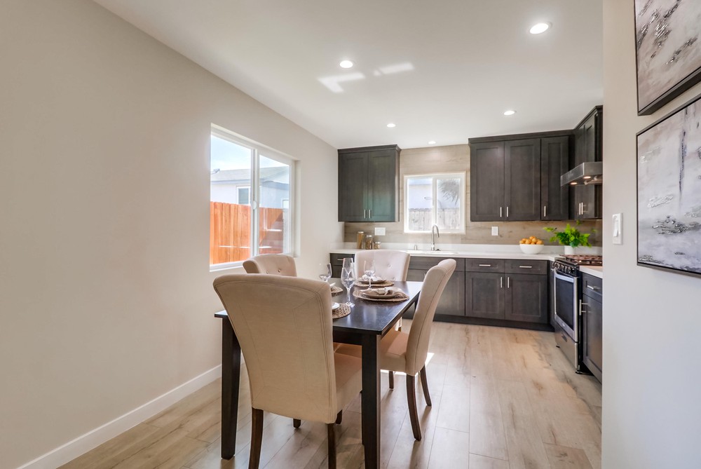 Virtual tour photo 52 of 73 for 2828 Comstock St