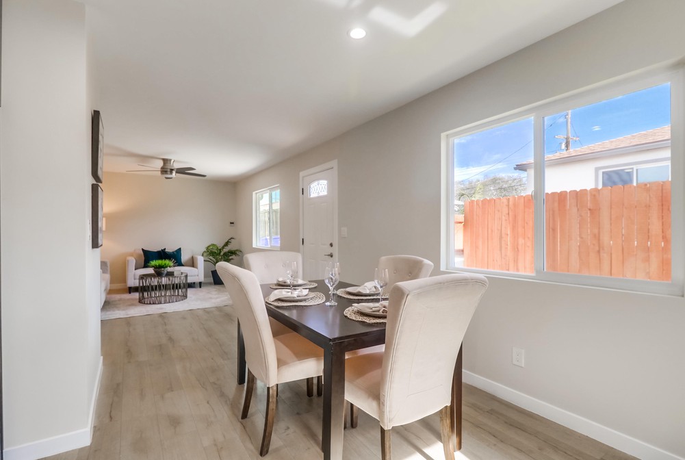 Virtual tour photo 54 of 73 for 2828 Comstock St