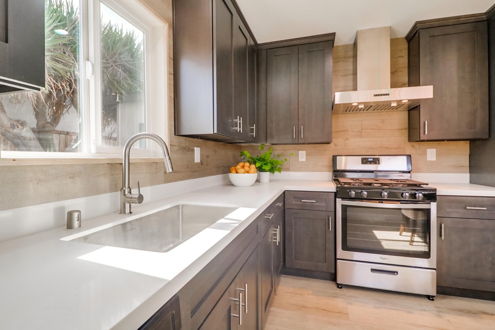 Virtual tour photo 57 of 73 for 2828 Comstock St