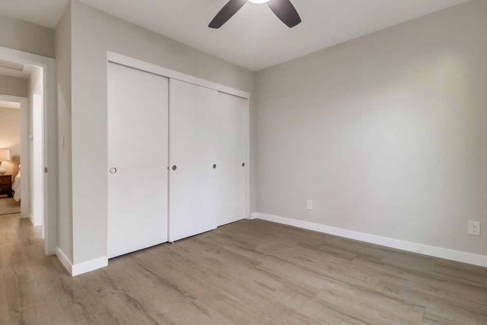Virtual tour photo 64 of 73 for 2828 Comstock St