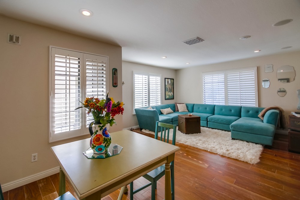 Virtual tour photo 31 of 51 for 2828 Famosa Blvd #305