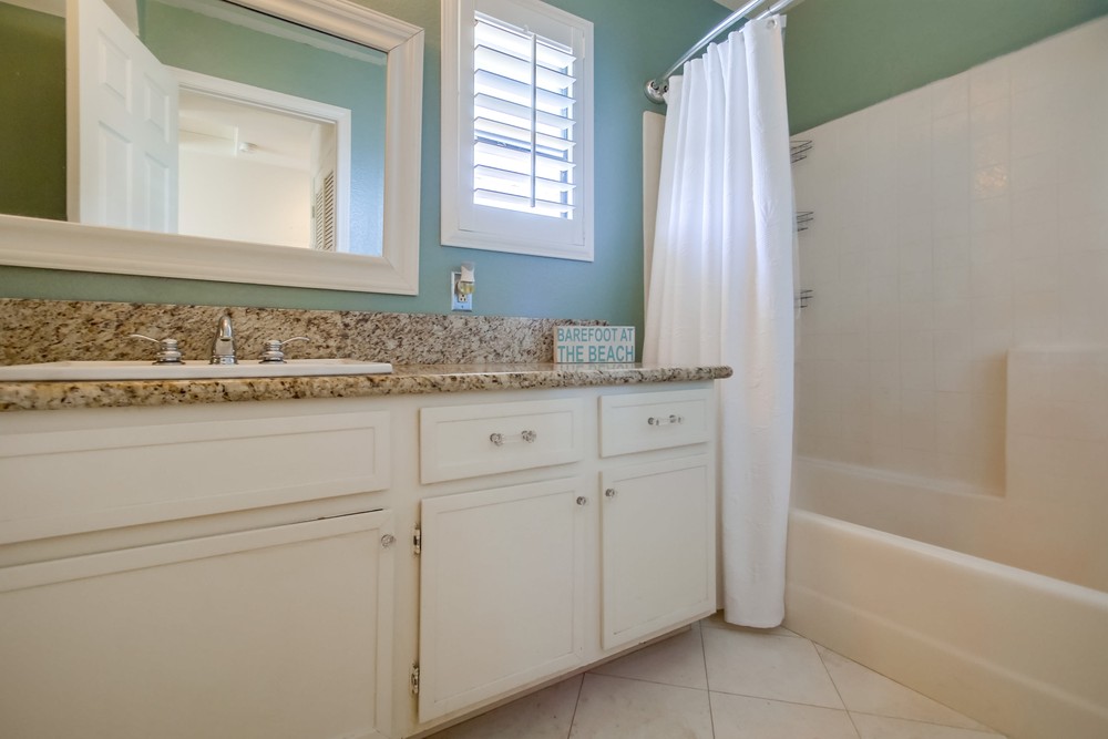Virtual tour photo 41 of 51 for 2828 Famosa Blvd #305