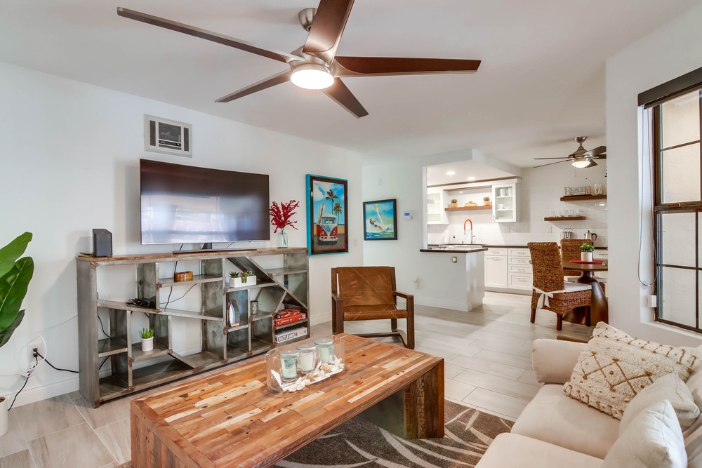 Virtual tour photo 13 of 50 for 2828 Famosa Blvd