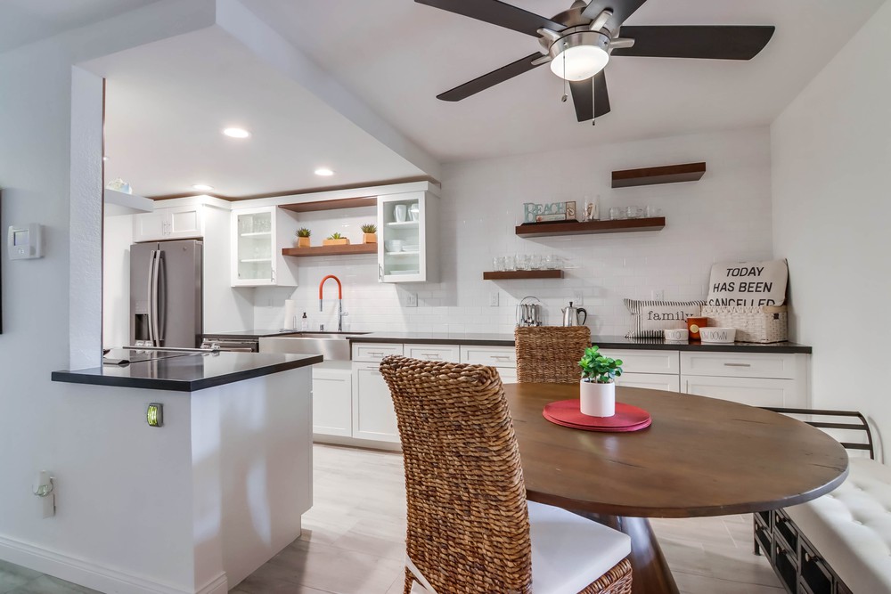 Virtual tour photo 18 of 50 for 2828 Famosa Blvd