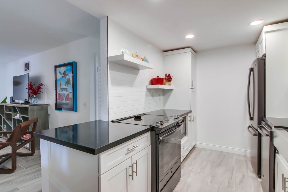 Virtual tour photo 22 of 50 for 2828 Famosa Blvd