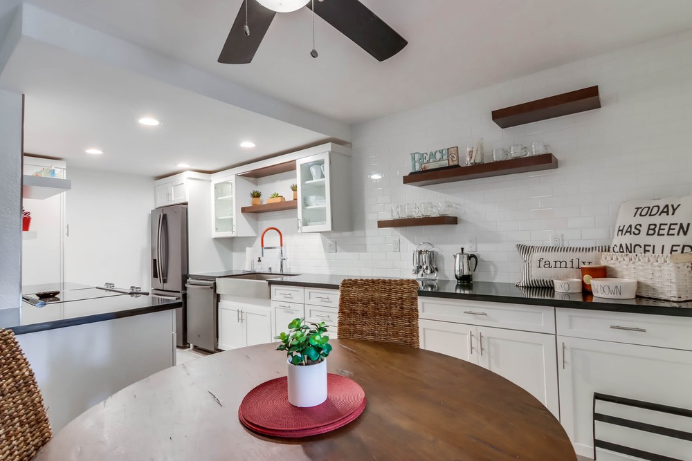 Virtual tour photo 23 of 50 for 2828 Famosa Blvd
