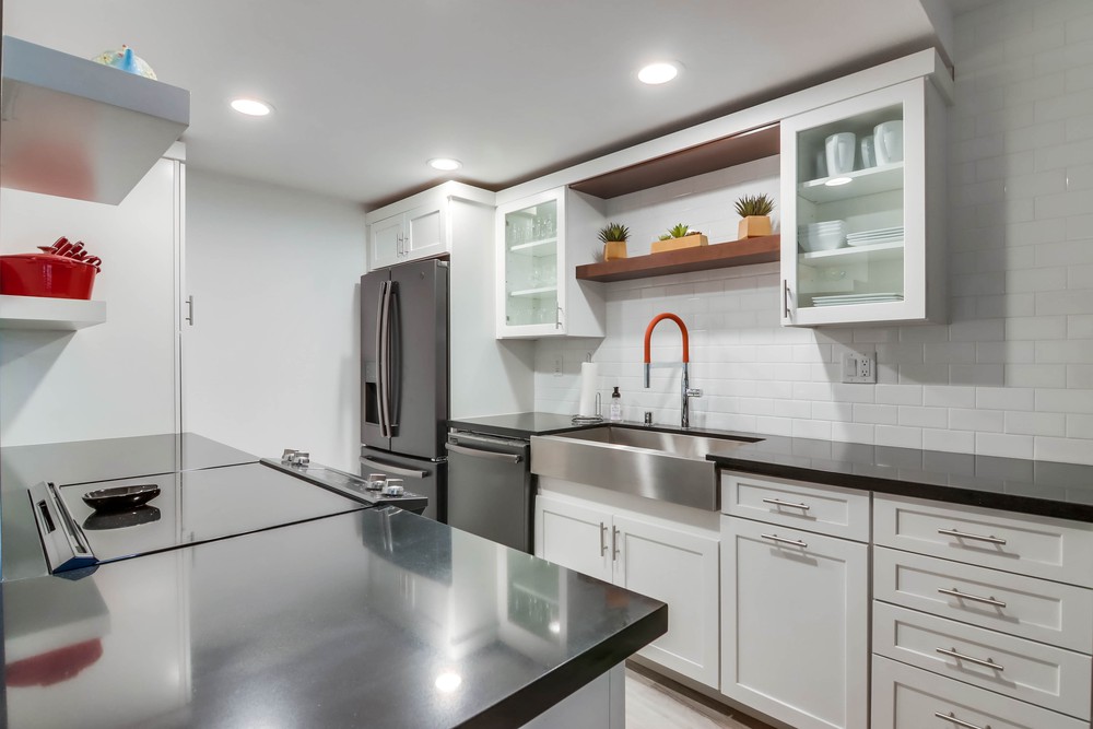 Virtual tour photo 24 of 50 for 2828 Famosa Blvd