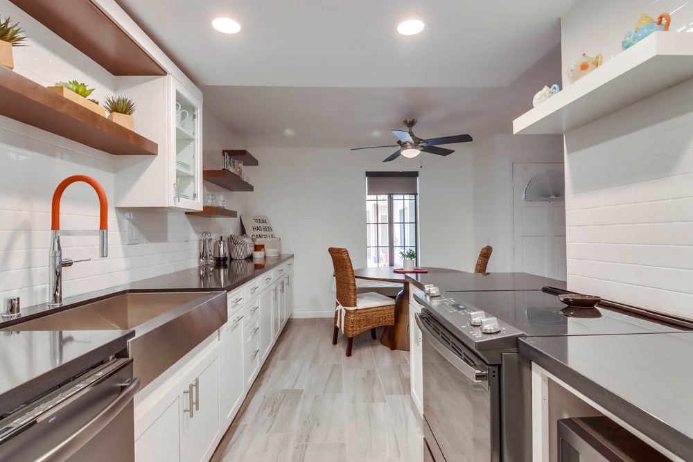 Virtual tour photo 26 of 50 for 2828 Famosa Blvd