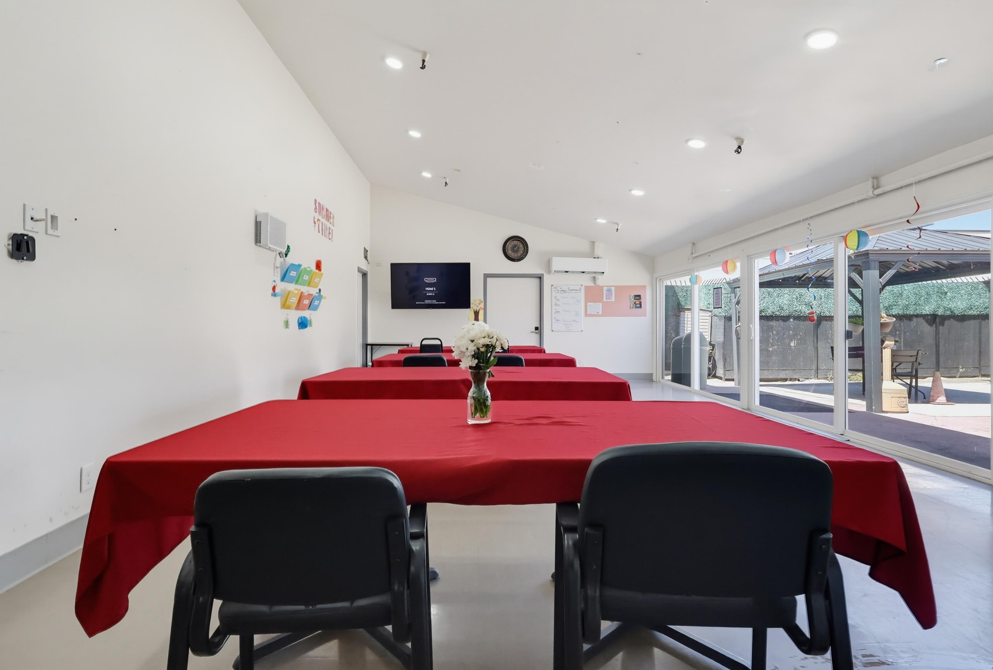 Virtual tour photo 23 of 35 for 2828 Pico Blvd