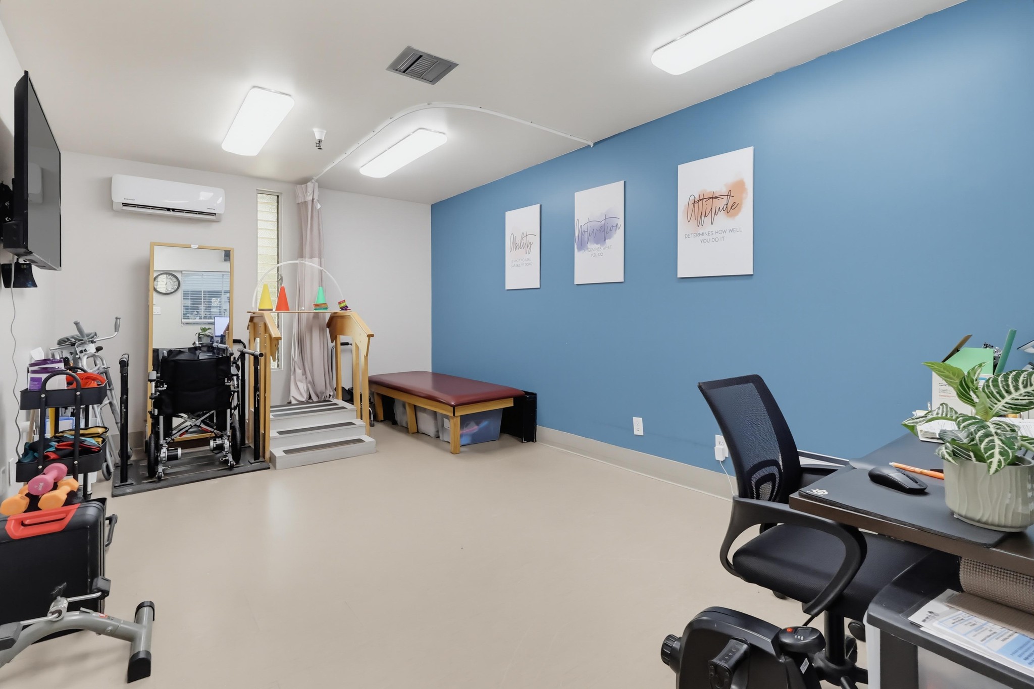 Virtual tour photo 25 of 35 for 2828 Pico Blvd