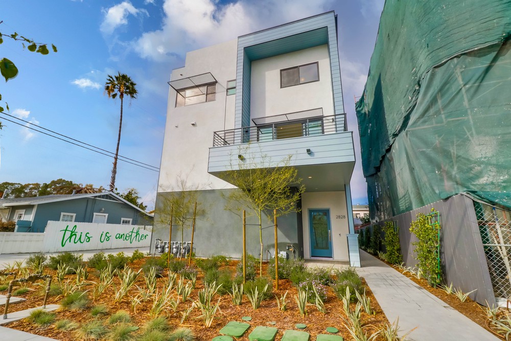 Virtual tour photo 1 of 45 for 2828 Polk Ave