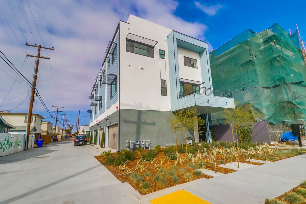 Virtual tour photo 4 of 45 for 2828 Polk Ave