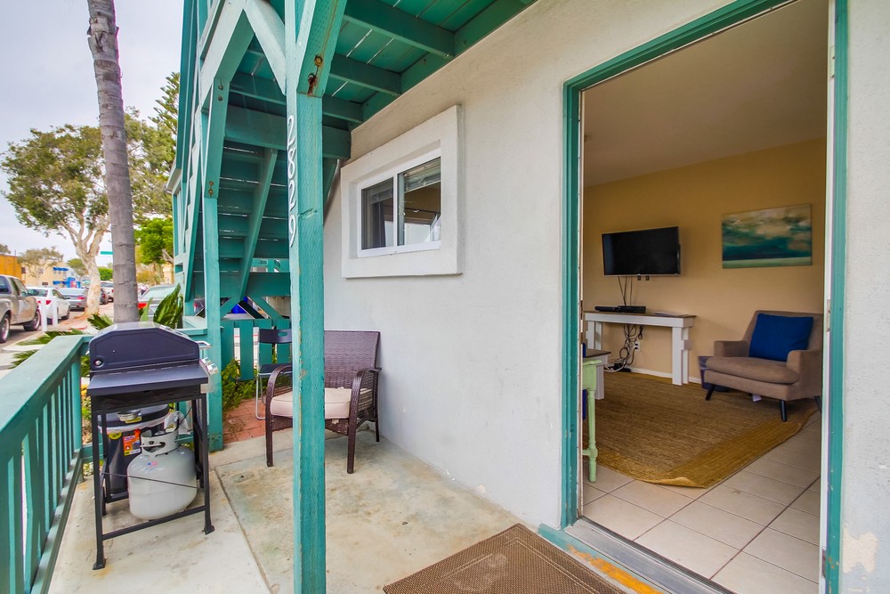 Virtual tour photo 5 of 38 for 2829 Mission Blvd