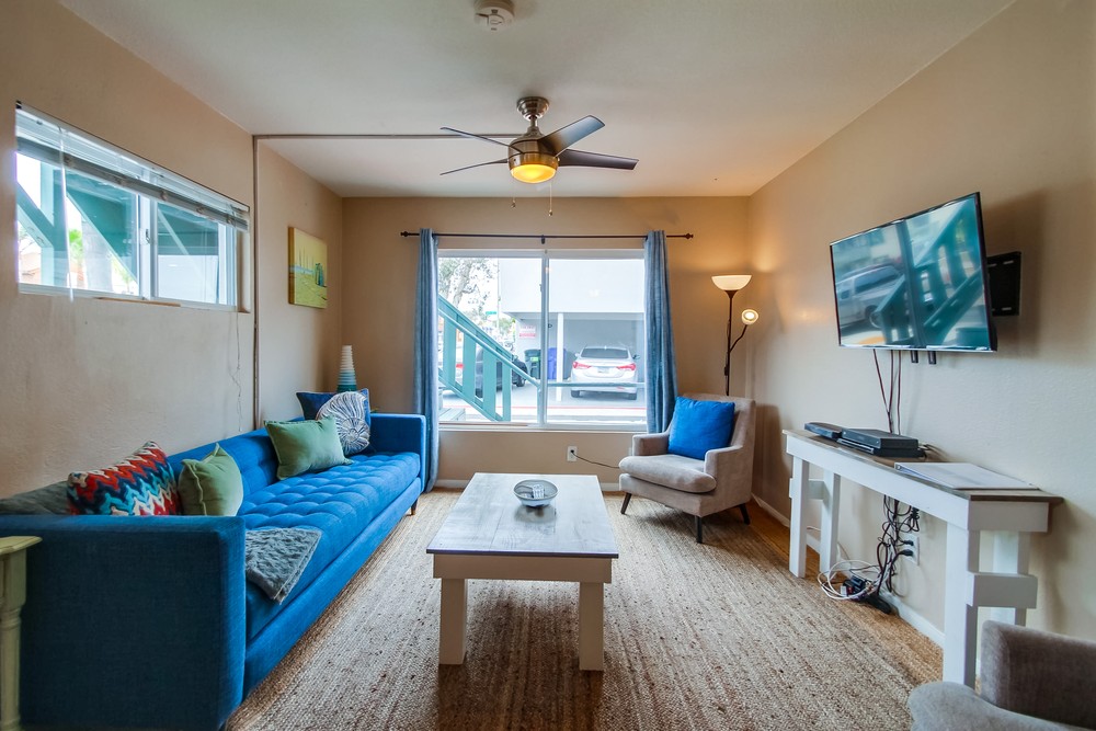 Virtual tour photo 7 of 38 for 2829 Mission Blvd