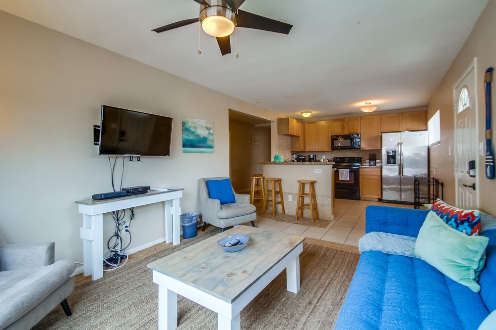 Virtual tour photo 9 of 38 for 2829 Mission Blvd