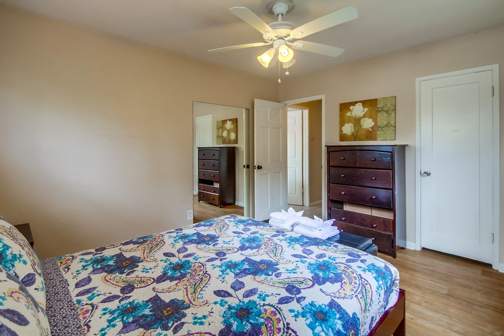 Virtual tour photo 33 of 38 for 2829 Mission Blvd
