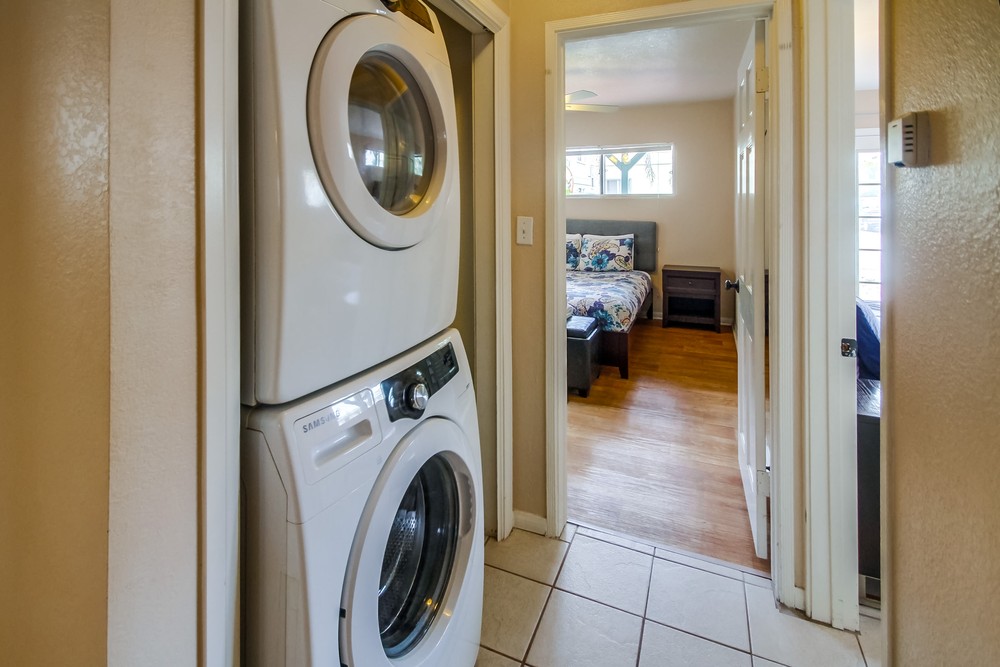 Virtual tour photo 36 of 38 for 2829 Mission Blvd