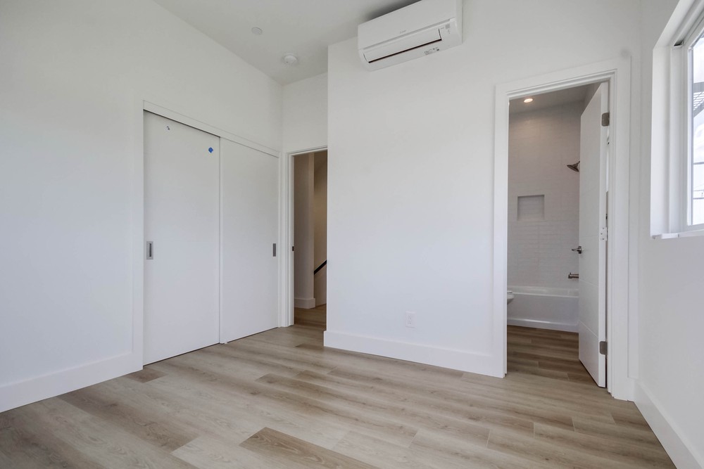 Virtual tour photo 24 of 49 for 2834 Polk Ave