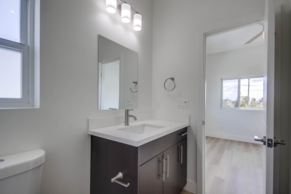 Virtual tour photo 31 of 49 for 2834 Polk Ave