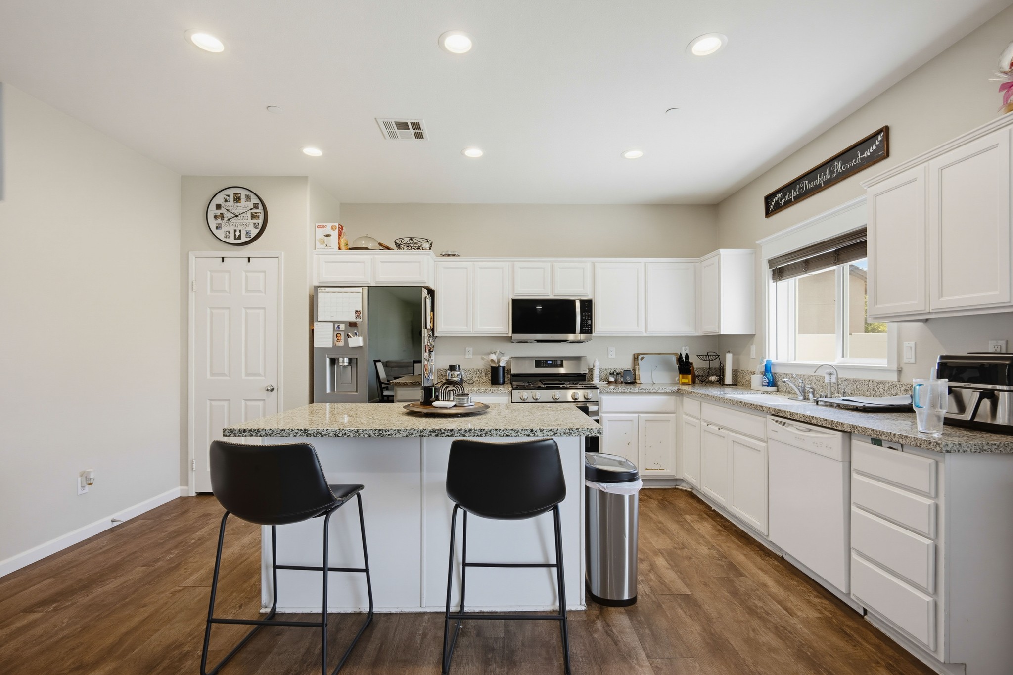Virtual tour photo 13 of 53 for 28347 Merced Ranch Ct