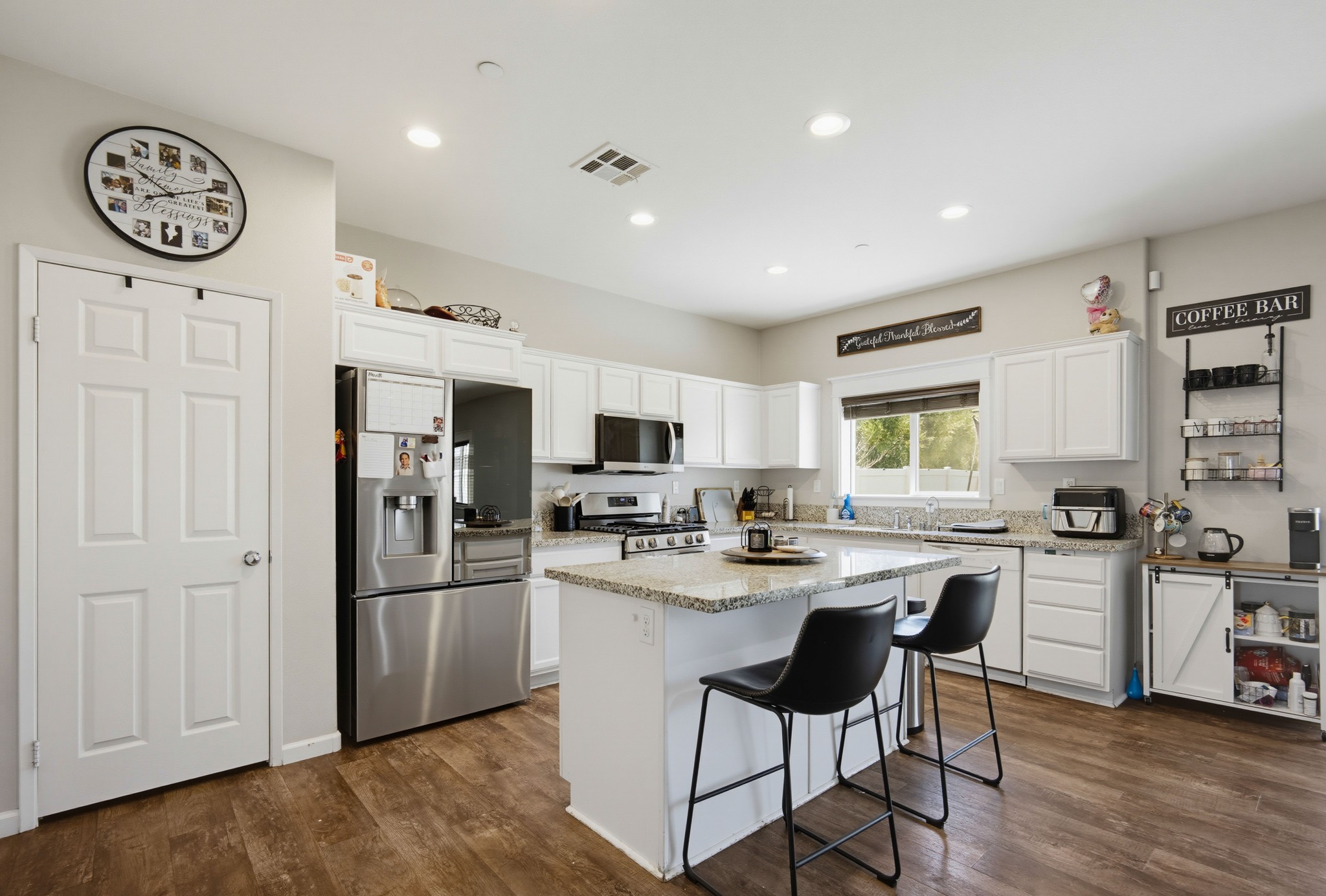 Virtual tour photo 14 of 53 for 28347 Merced Ranch Ct