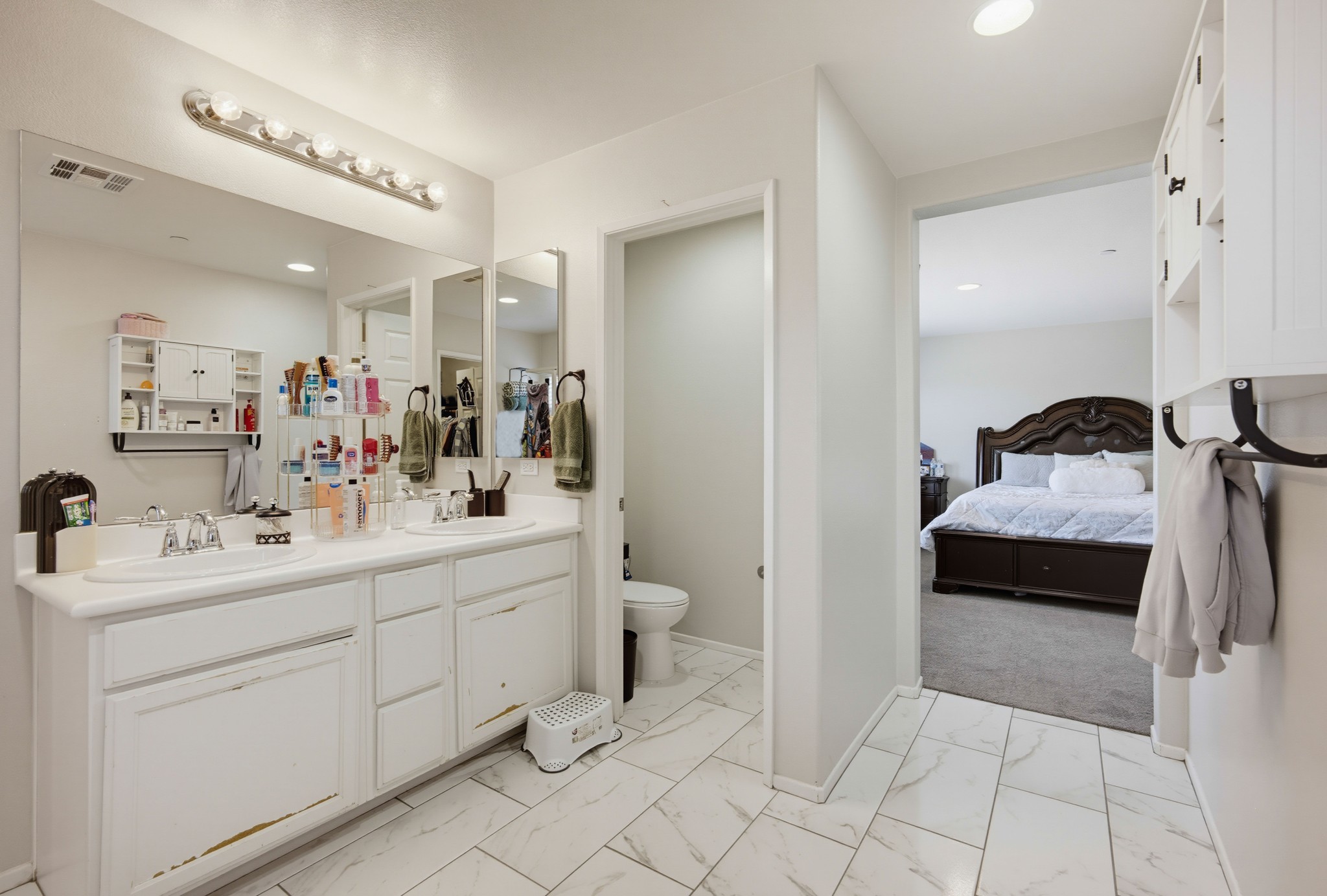 Virtual tour photo 33 of 53 for 28347 Merced Ranch Ct